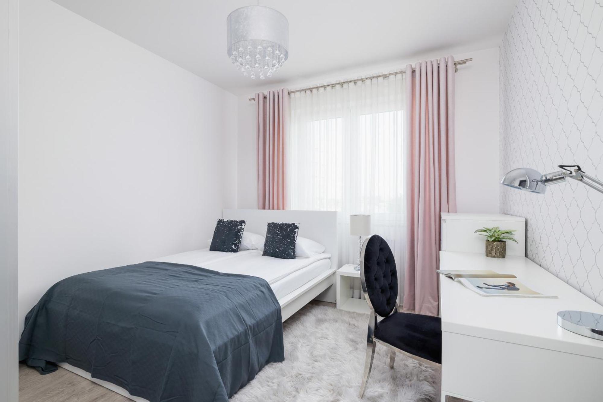 Cracow Pradnik Spacious & Family Apartment With 3 Bedroom By Renters Prestige Красков Екстериор снимка